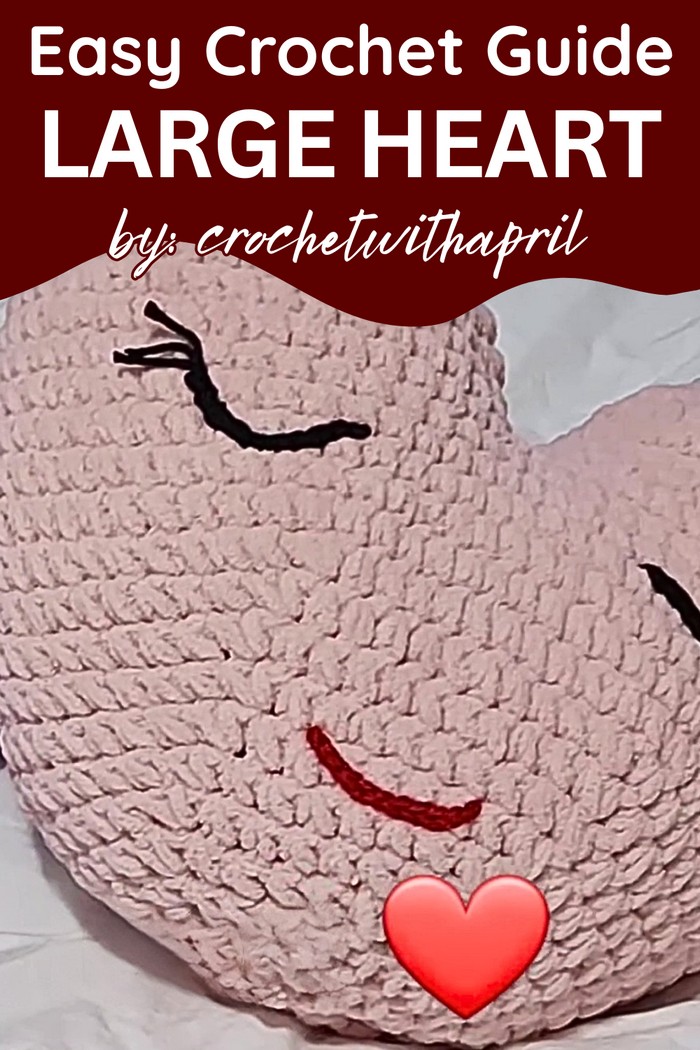 Crochet Hug my Heart Pillow