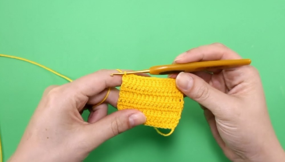 Crochet V-shape Bikini