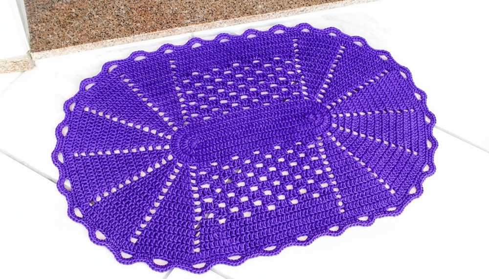 Crochet Oval Doily Or Rug