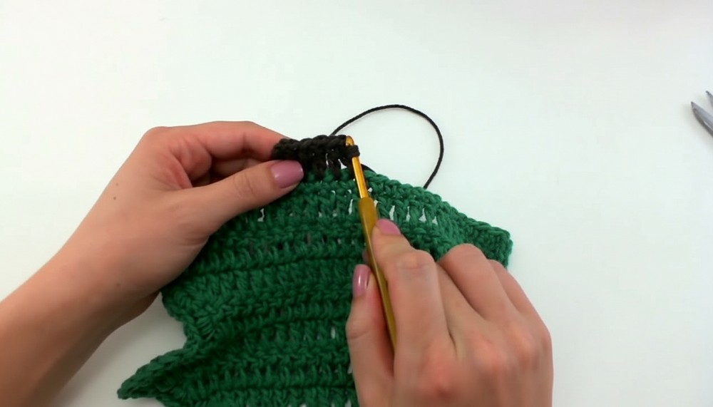 Crochet Christmas Tree