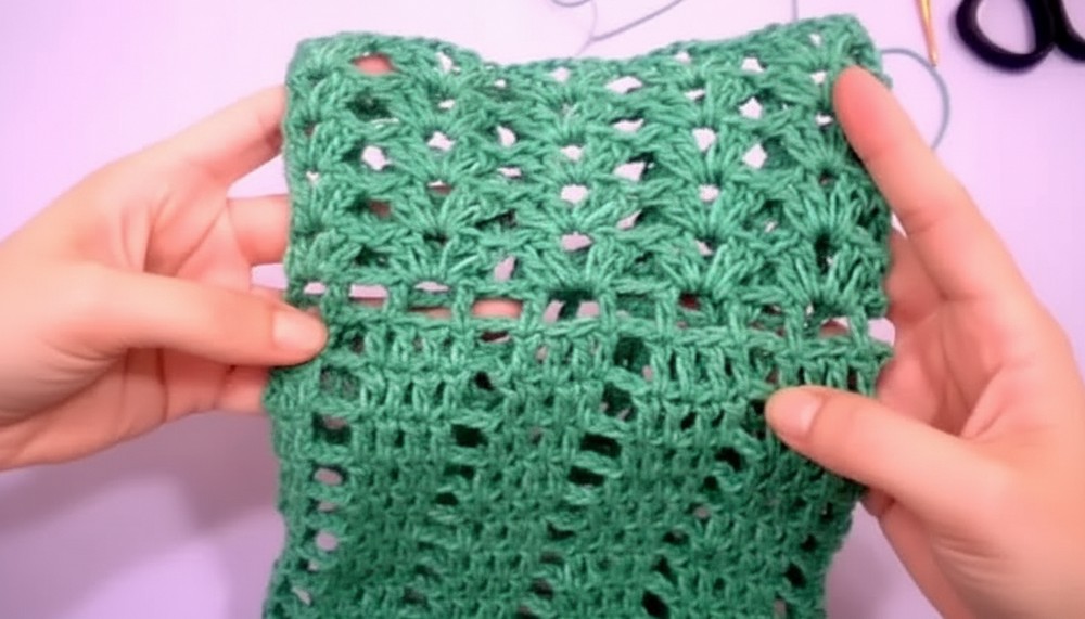 Crochet Drawstring Pouch