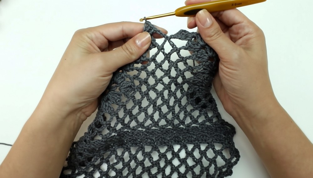 Crochet V-neck Top