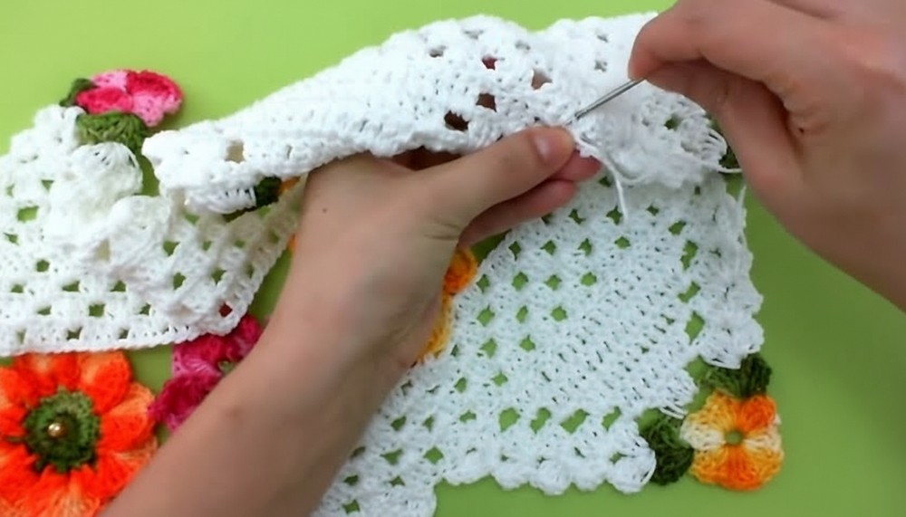 Crochet Flower Table Runner