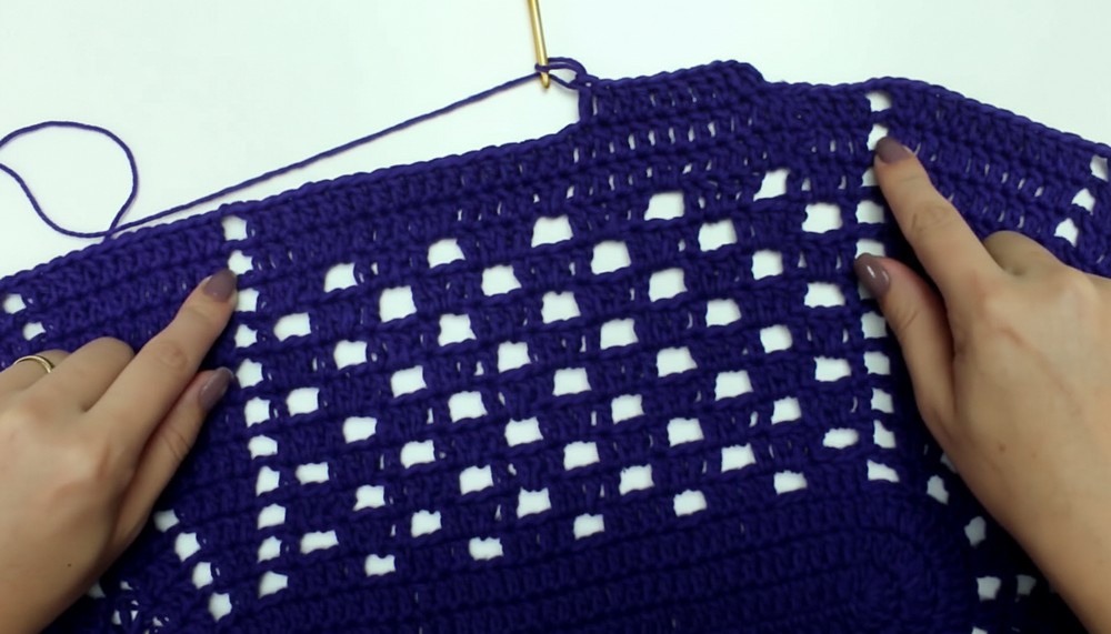 Crochet Oval Doily Or Rug