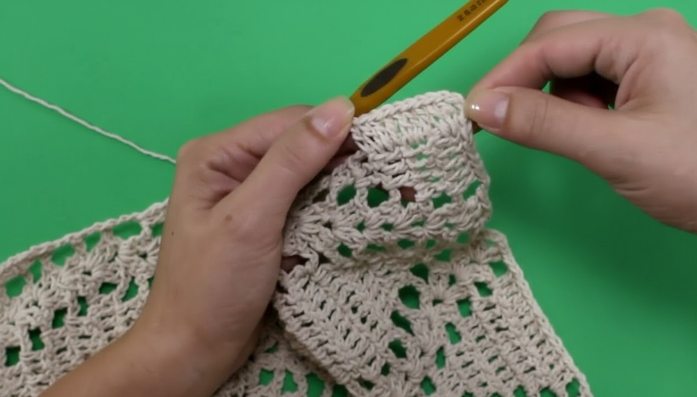 Crochet Table Mat Runner