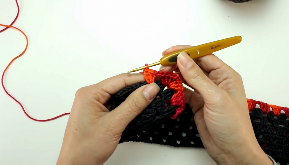 Crochet Table Runner