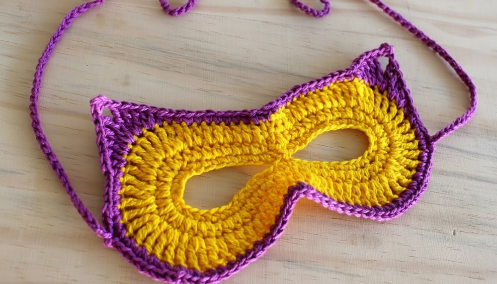 Crochet Superhero Eye Mask
