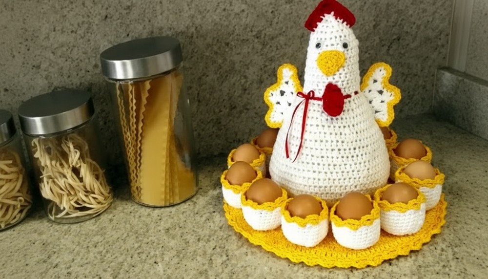 Crochet Chicken Egg Holder