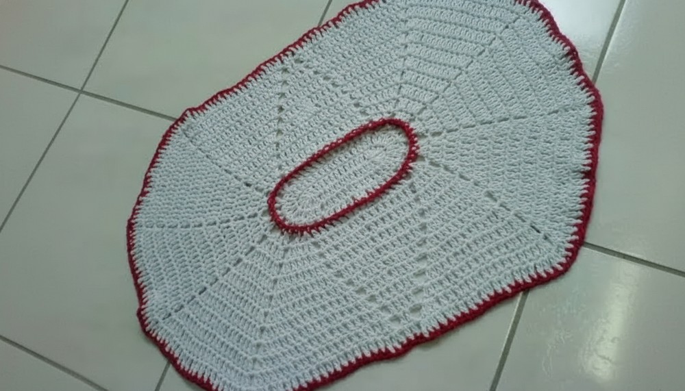 Crochet Oval-shaped Rug