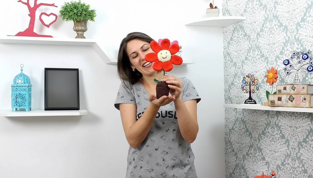 Crochet Mini Flower Pot
