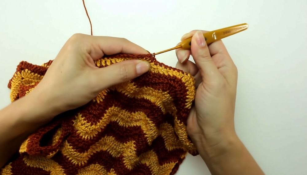 Crochet Sleeve Stripe