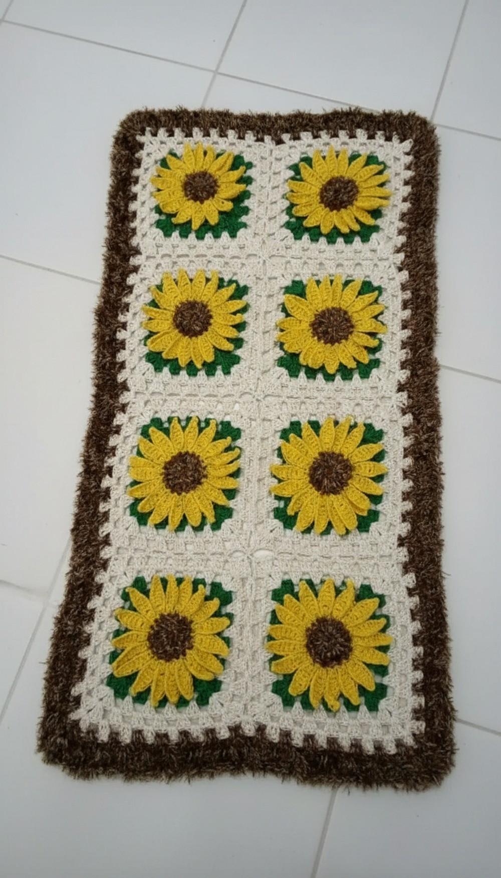 Cozy Crochet Sunflower Rug Pattern Perfect For Small Spaces - All Thing ...