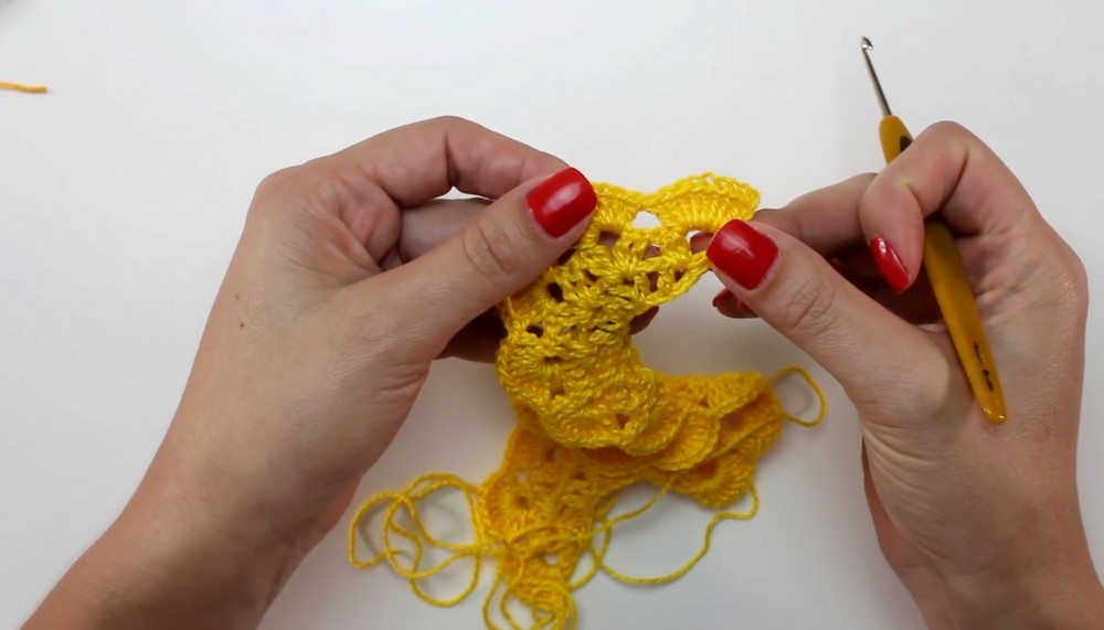 Crochet Rosebud Napkin Rings