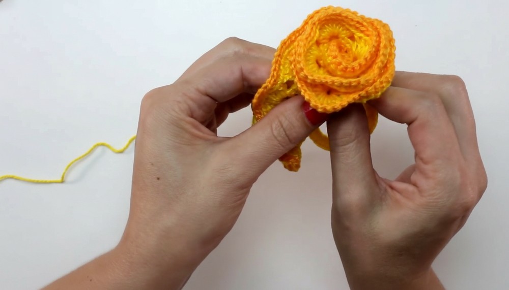 Crochet Rosebud Napkin Rings