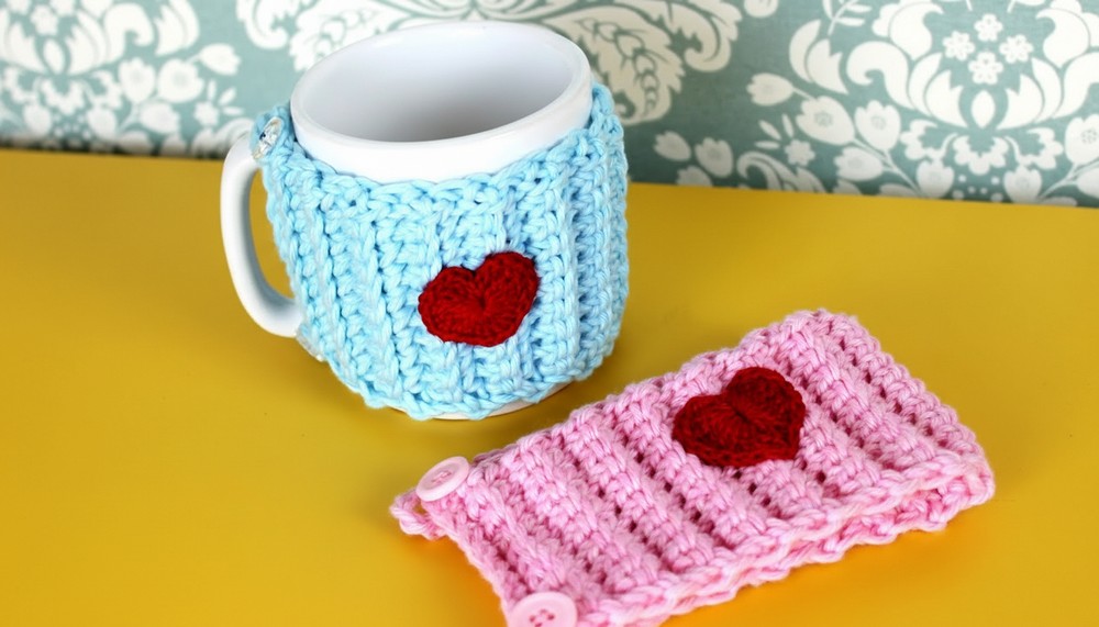 Crochet Mug Cozy With Heart