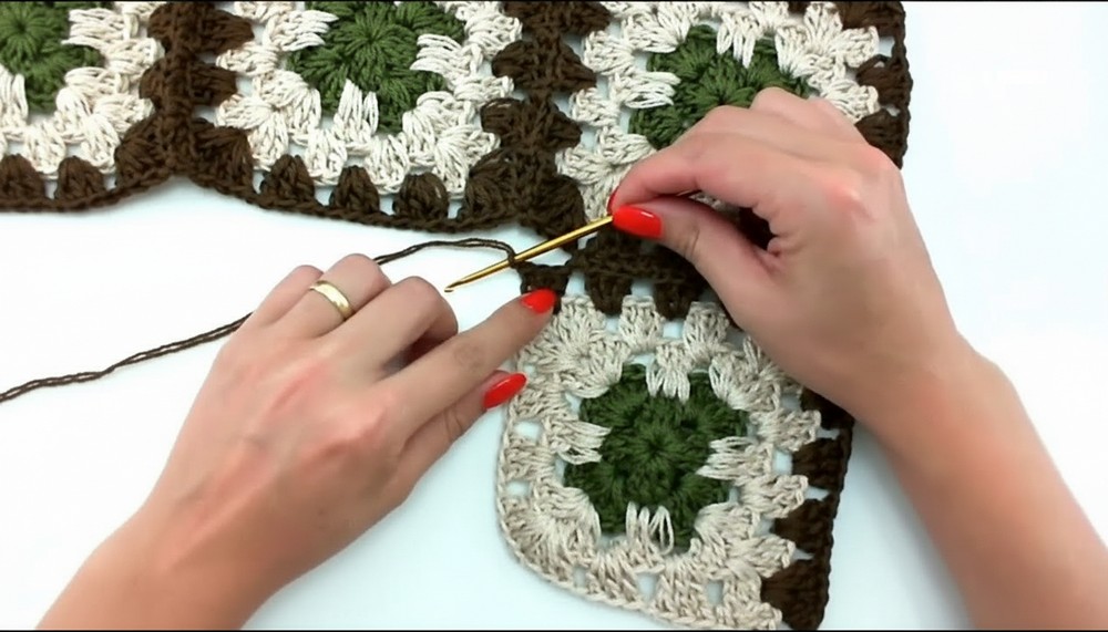 Crochet Granny Square Bag