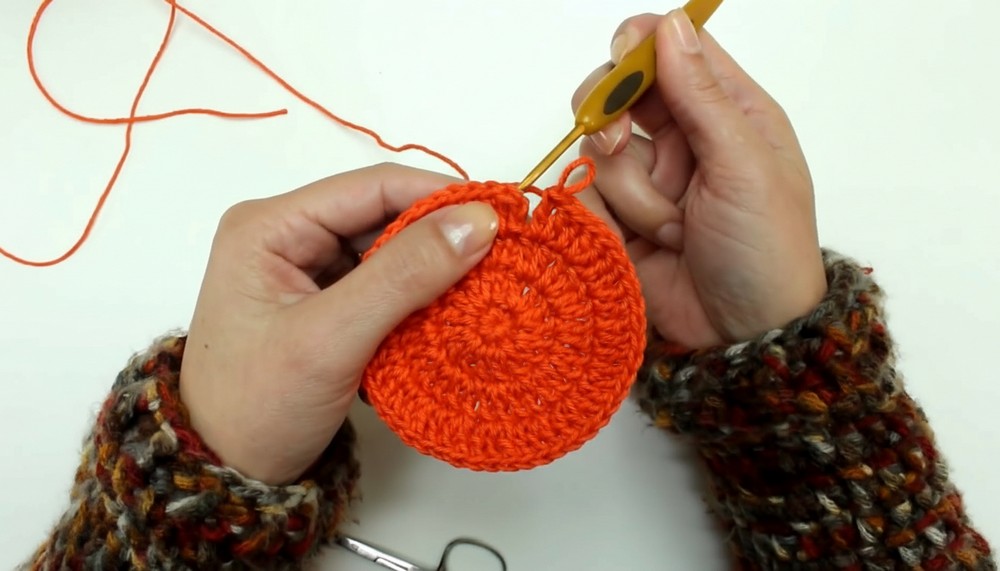 Crochet Cover For A Glass Jar