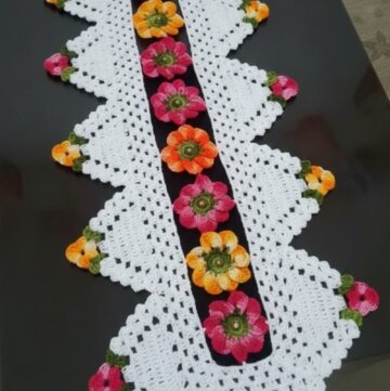 Crochet Flower Table Runner