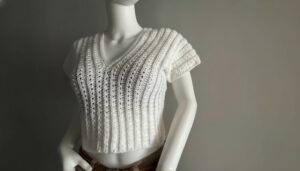 Crochet V-neck Top