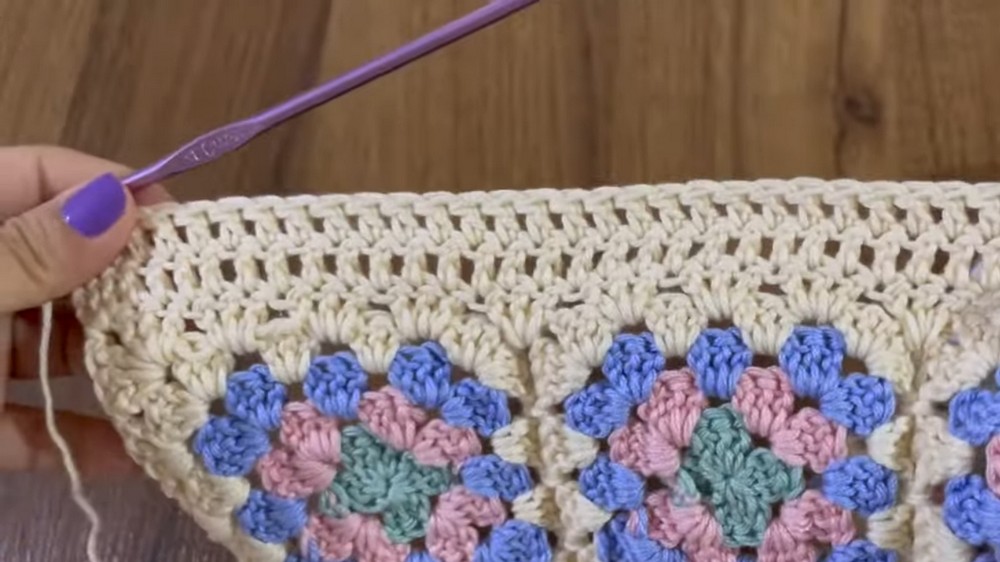 Crochet Granny With Skirt