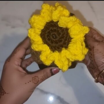 Crochet Sunflower Mug Cozy