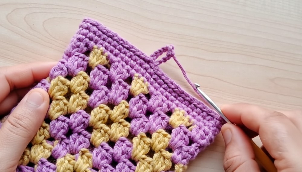 Crochet Mobile Bag