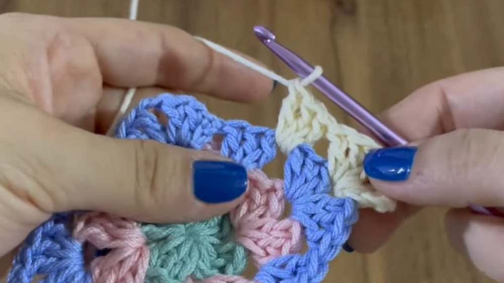 Crochet Granny With Skirt