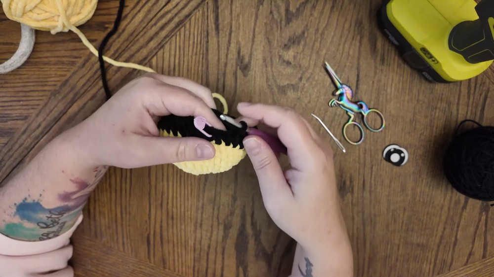 Crochet Bee Amigurumi