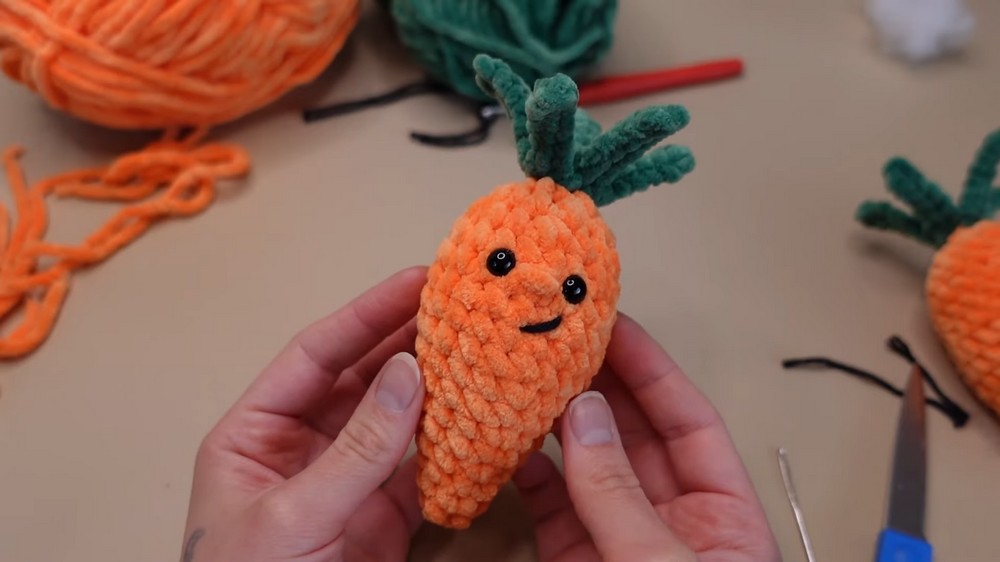 Crochet Carrot Tutorial