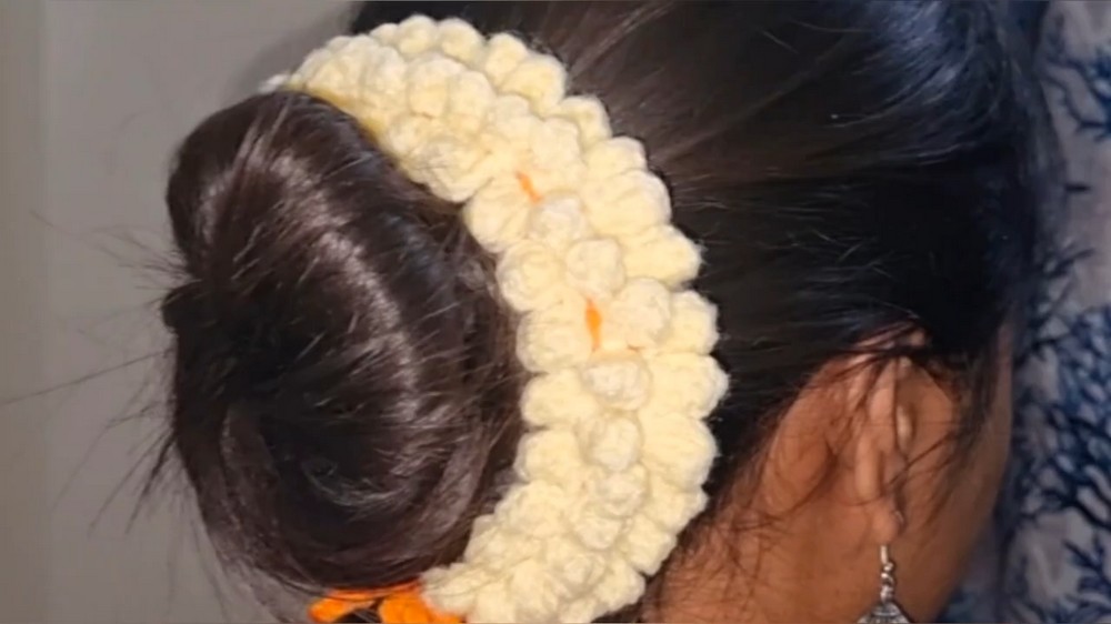 Crochet Gajra Hair Clip