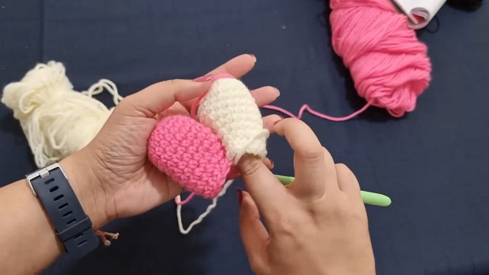 Crochet Hugging Heart Keychain
