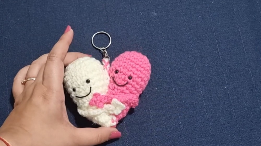 Crochet Hugging Heart Keychain