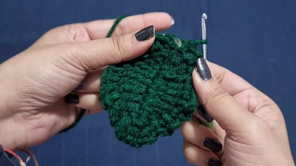 Crochet Rose Bouquet