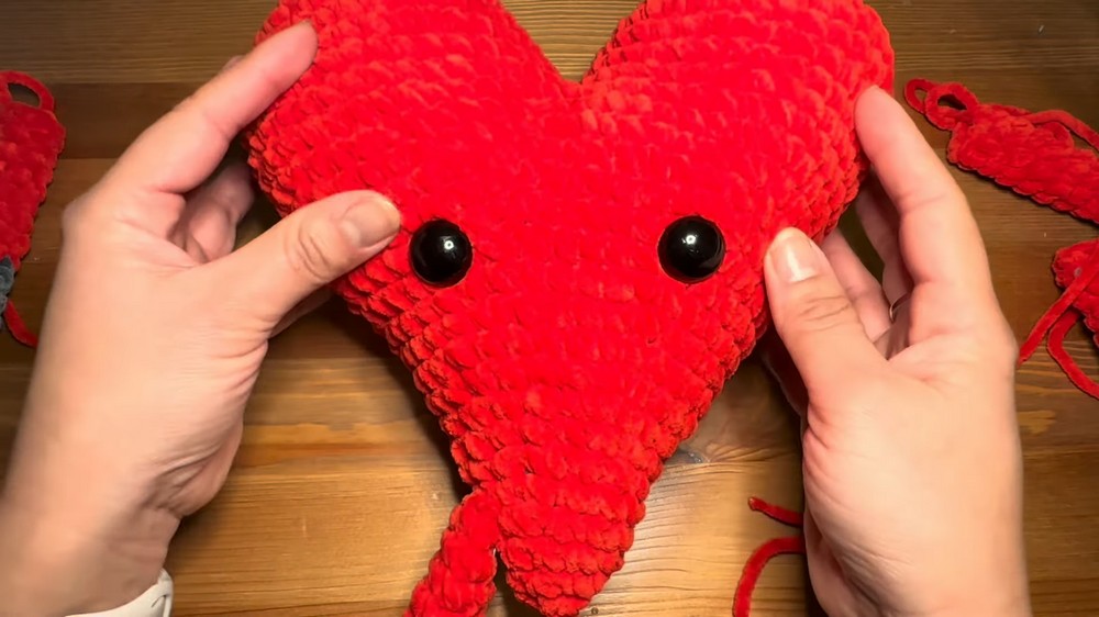 Crochet Cuddly Heart