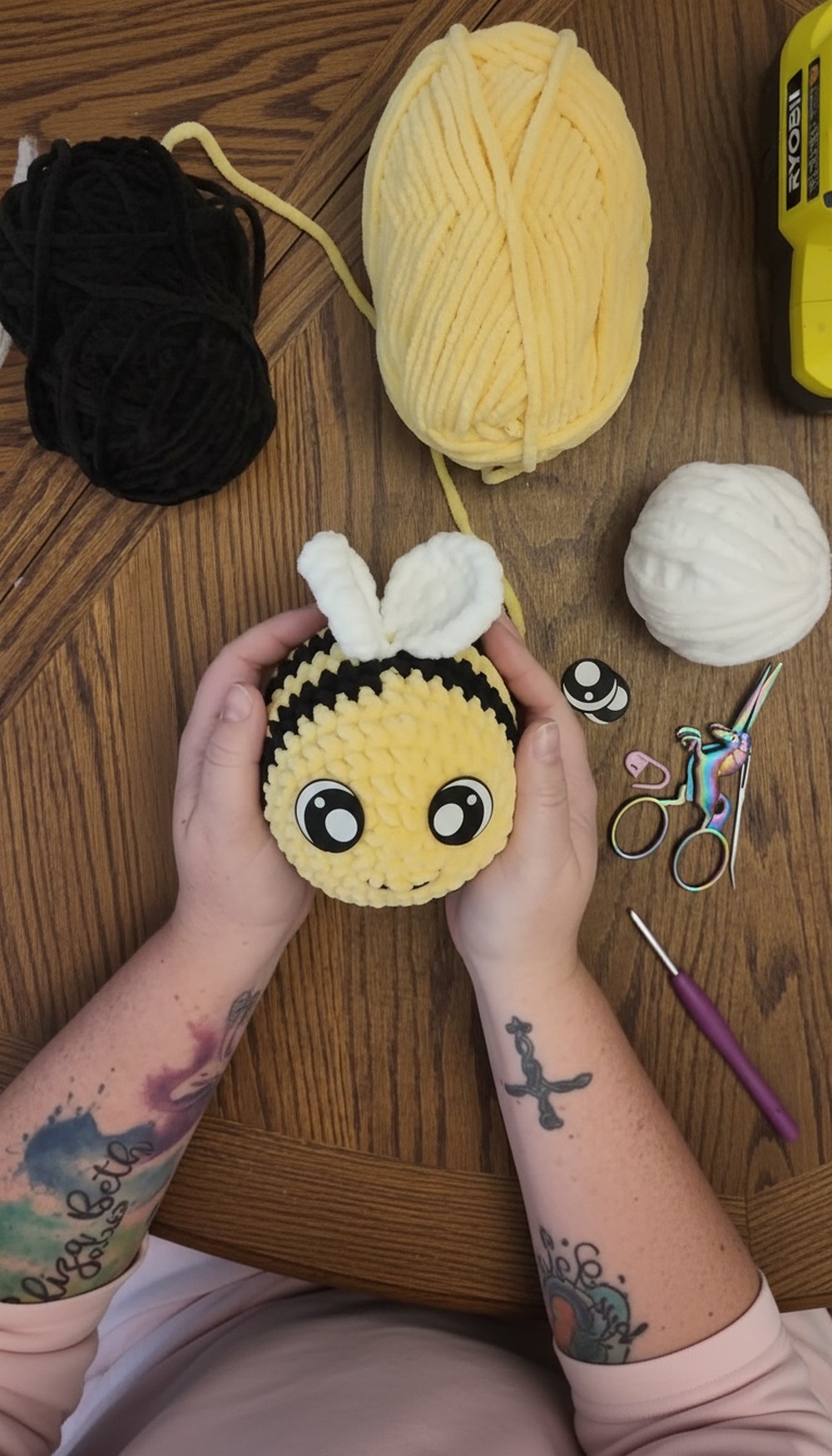 Crochet Bee Amigurumi