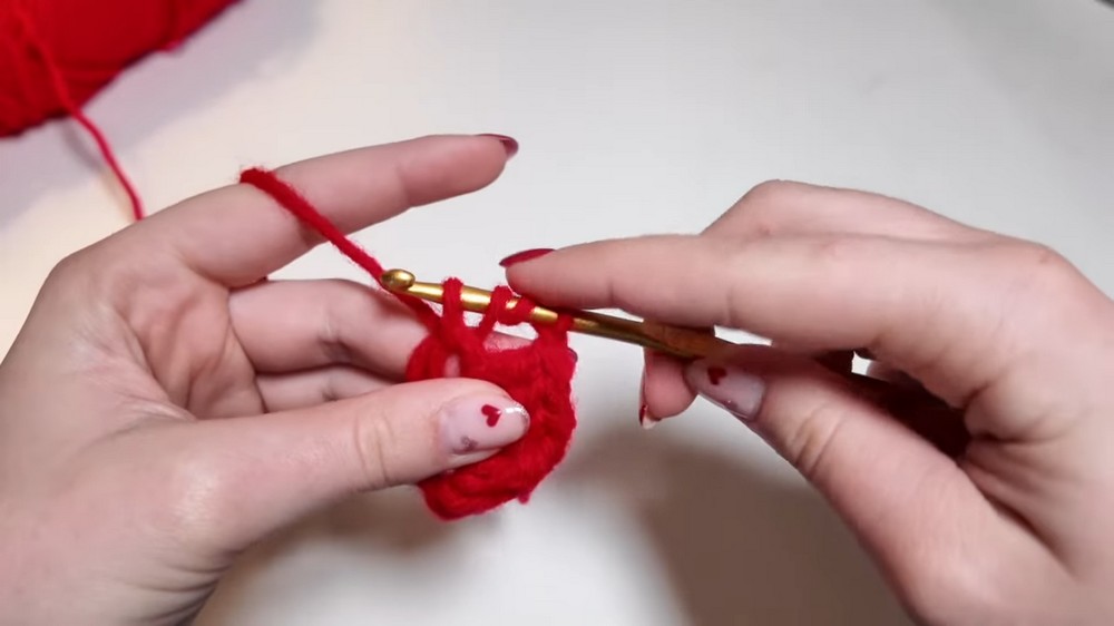 Crochet Tiny Heart