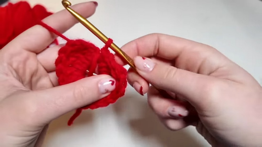 Crochet Tiny Heart