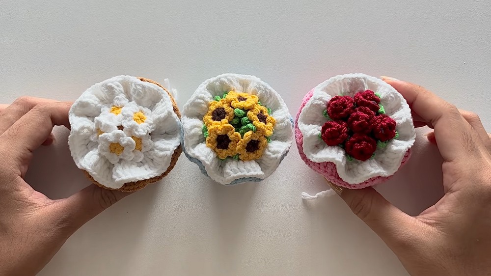 Crochet Mini Flower Bouquet