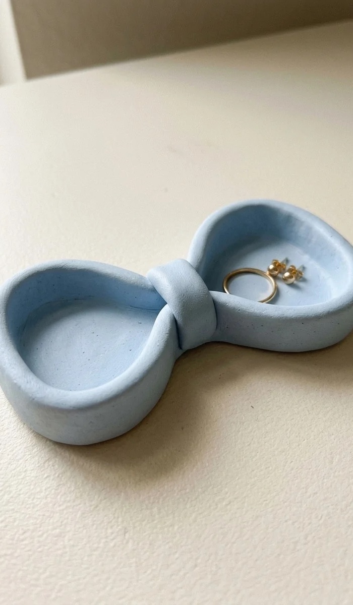 Blue Clay Bow Dish Ideas