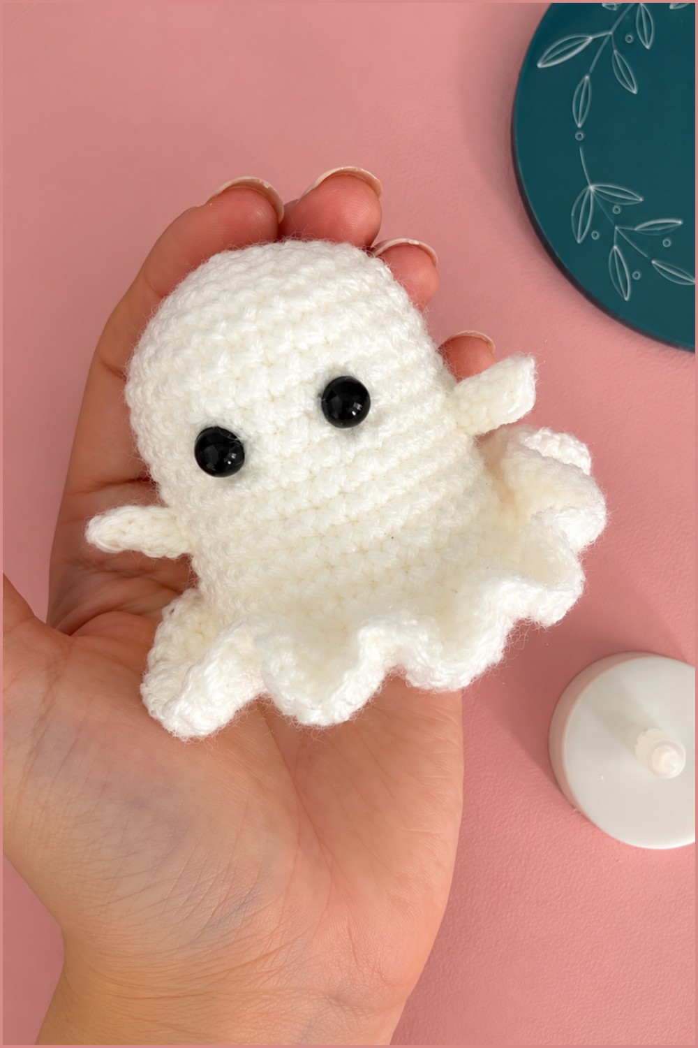 Crochet Ghost Halloween Pattern 5
