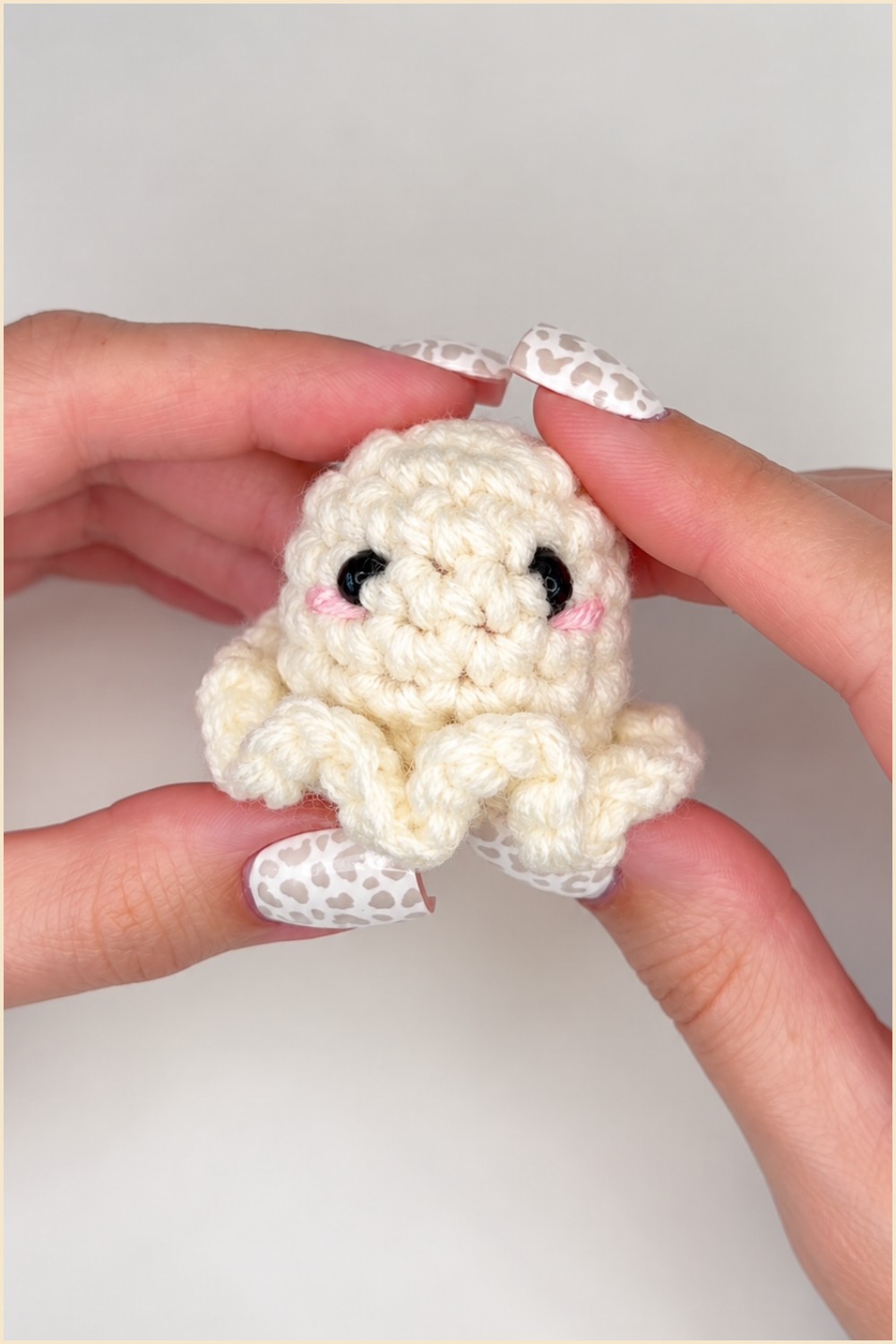 Crochet Ghost Halloween Pattern 7