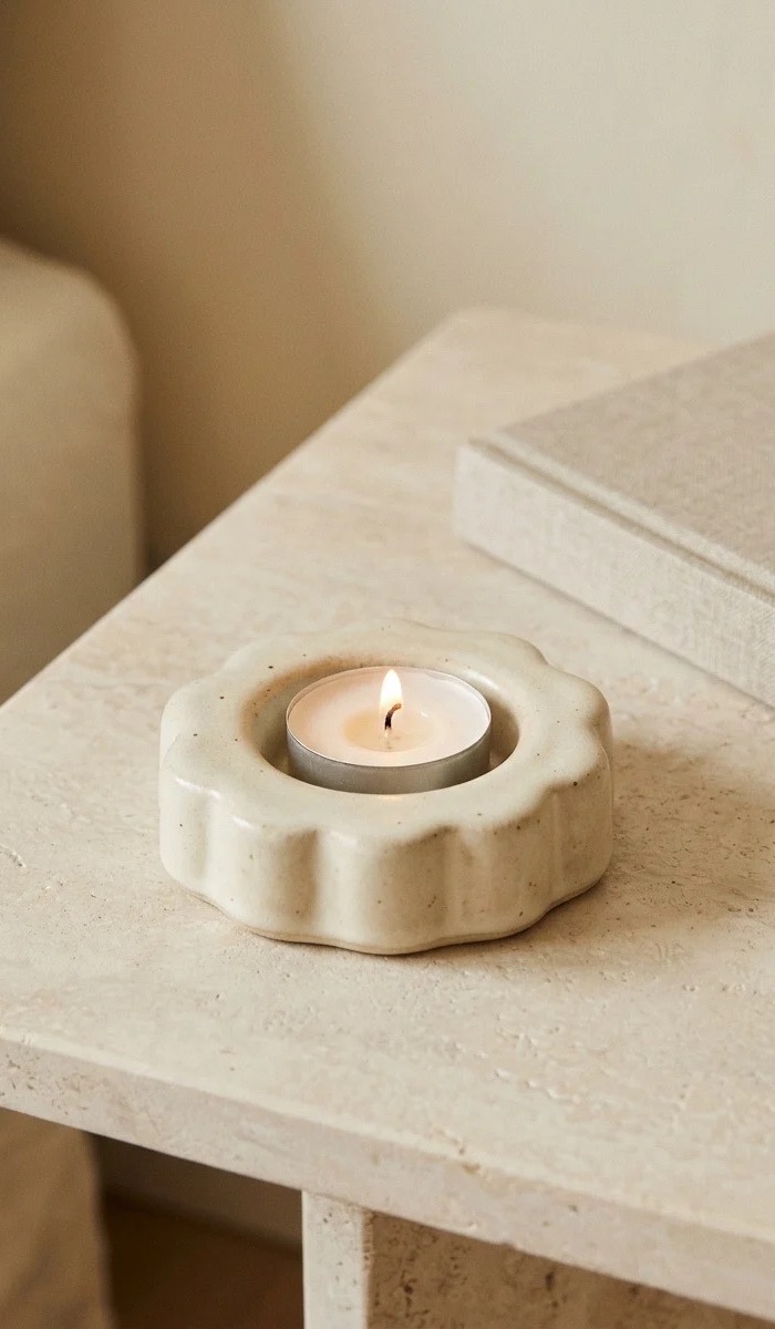 Scalloped Clay Candle Holder Design